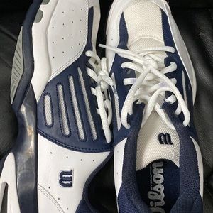 All court Wilson tennis shoes